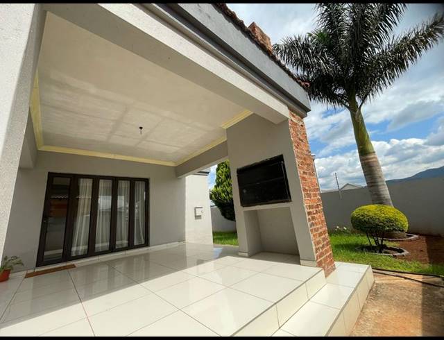 3 BEDROOM HOUSE FOR SALE IN CHROOM PARK